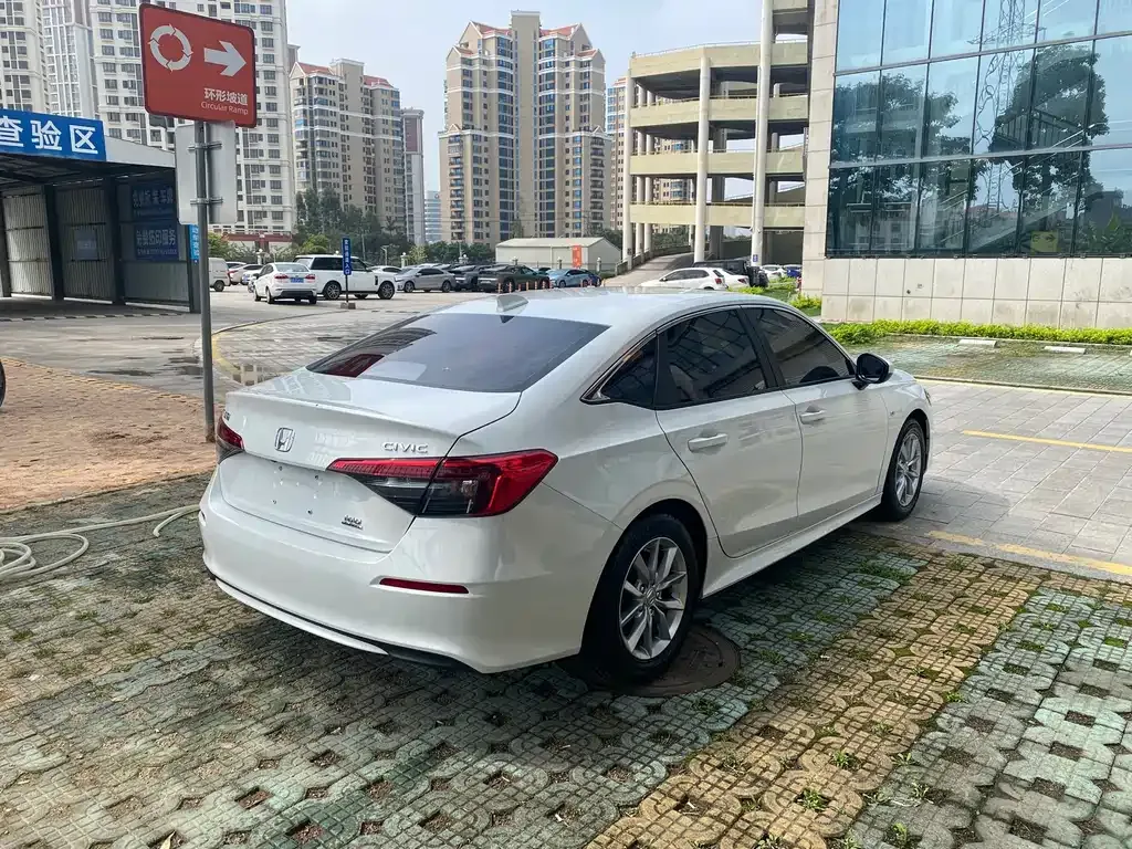 Honda Civic 2021 из CN, фото 5