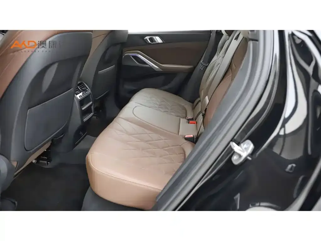 BMW X6 2023 из CN, фото 9