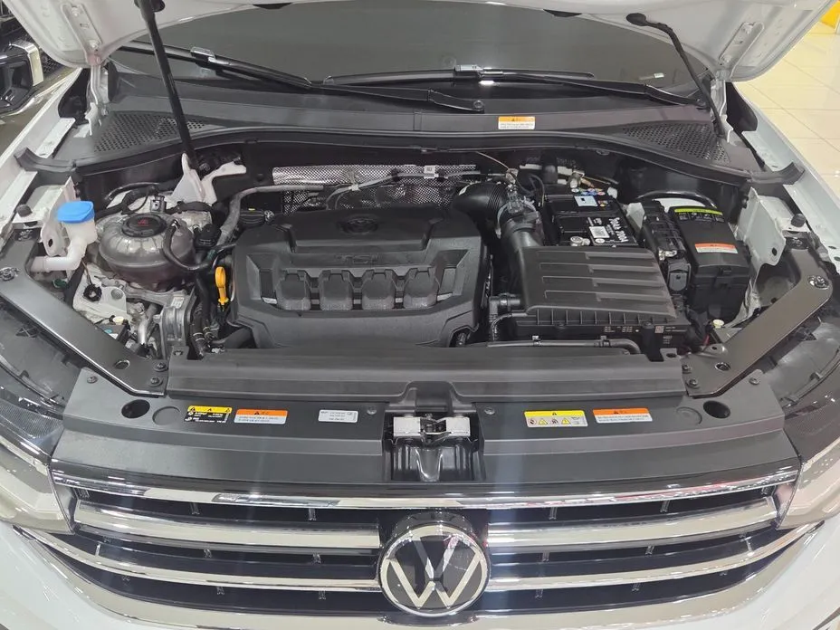 Volkswagen Tiguan 2023 из KR, фото 9