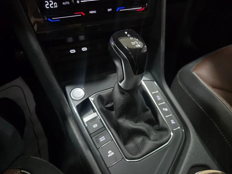 Volkswagen Tiguan 2023 из KR, фото 7