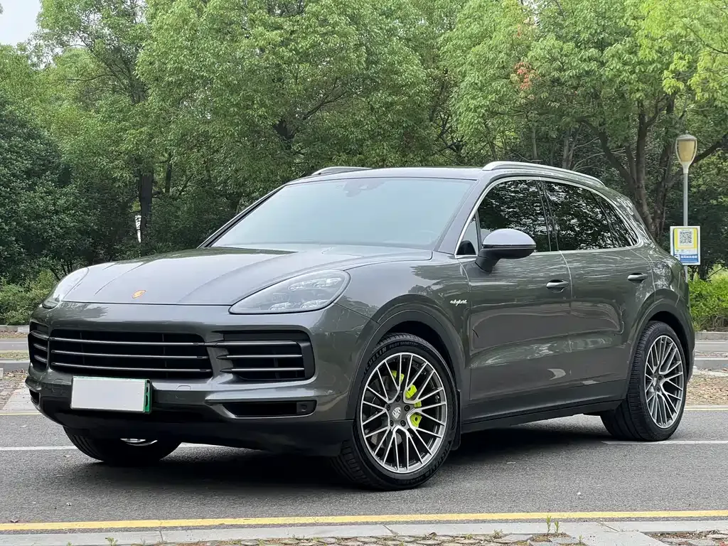 Porsche Cayenne Hybrid