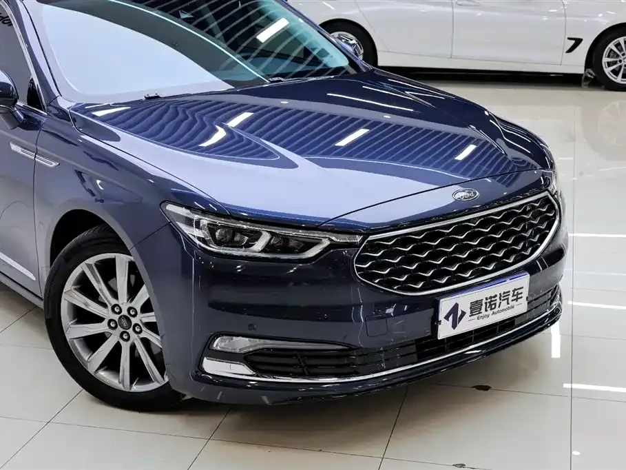 Ford Taurus 2022 из CN, фото 10