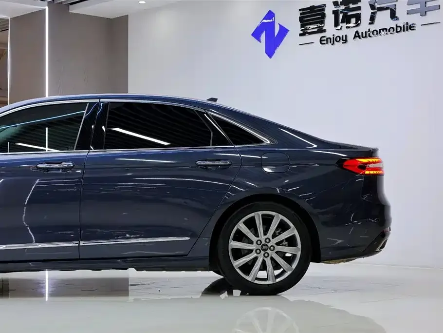 Ford Taurus 2022 из CN, фото 5