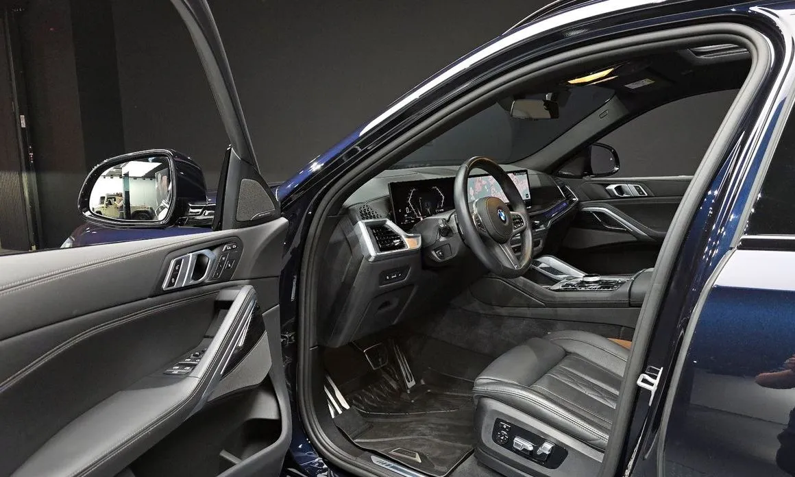 BMW X6 2024 из KR, фото 9