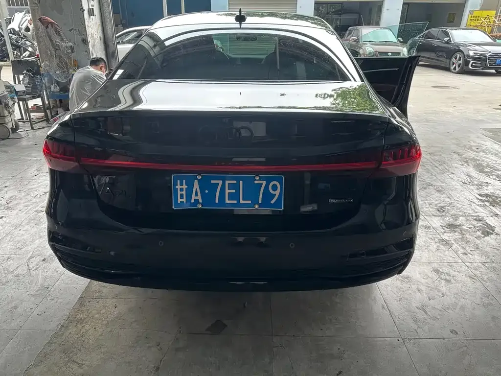 Audi A7L — фото 4