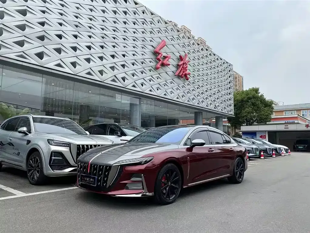 Hongqi H6