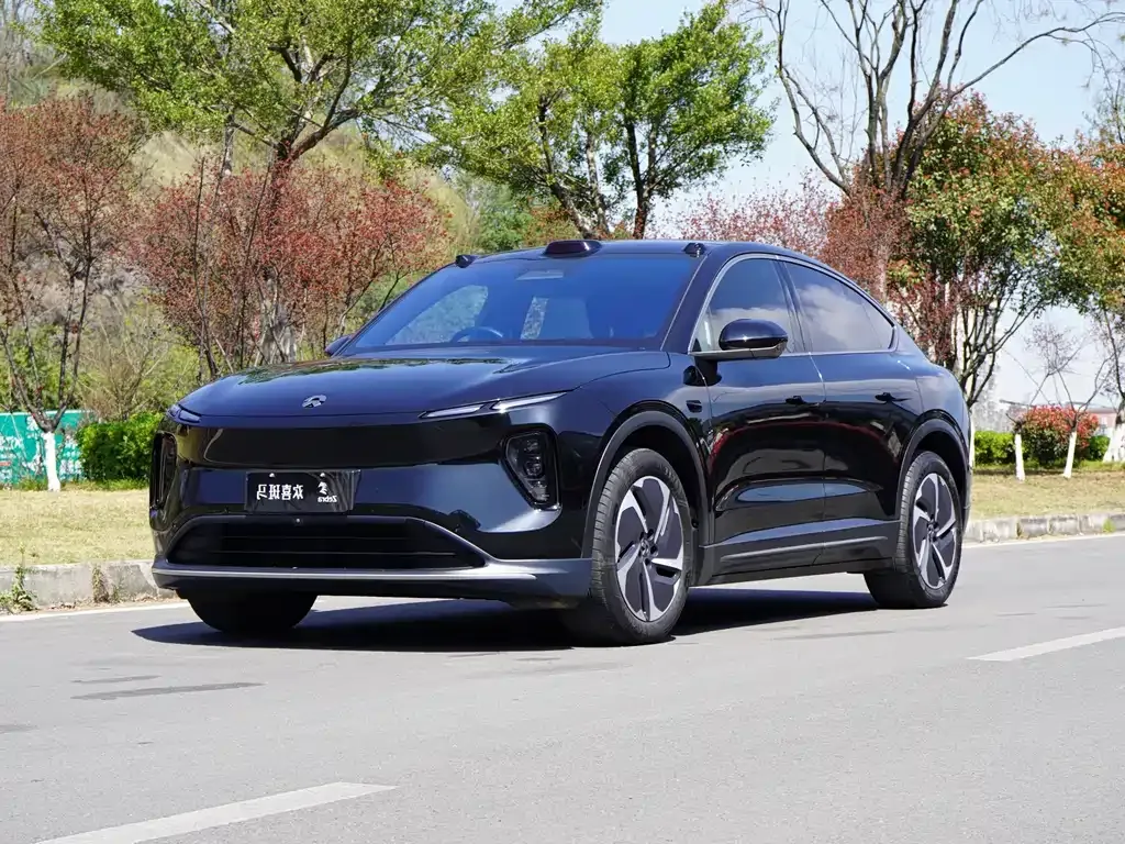 NIO EC6 — фото 1