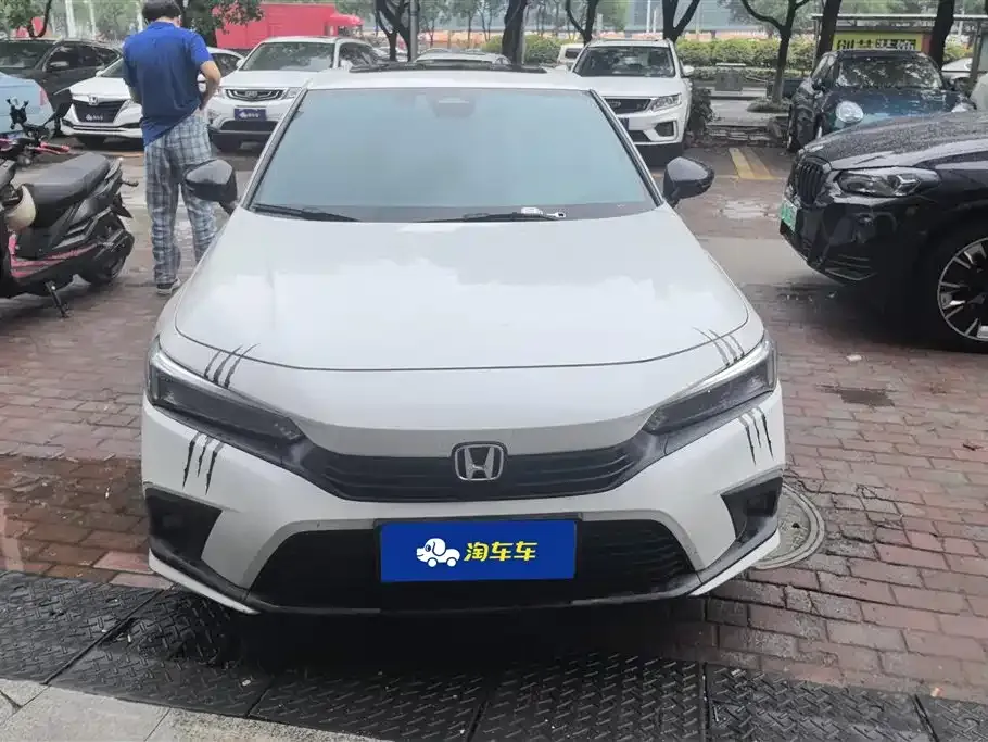 Honda Civic — фото 7