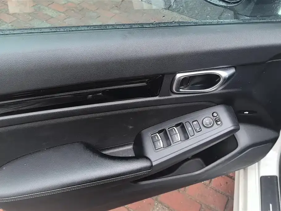 Honda Civic — фото 8