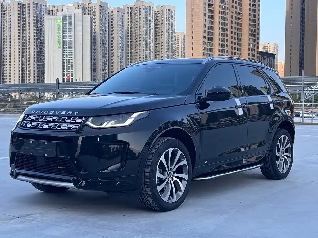 Land Rover Discovery Sport — фото 1