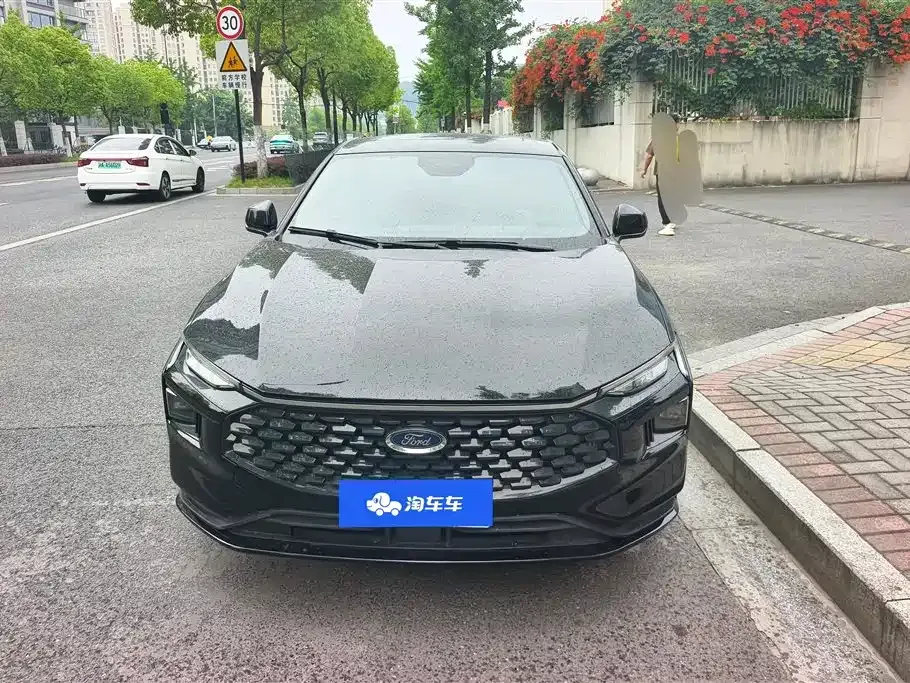 Ford Mondeo 2023 из CN, фото 7