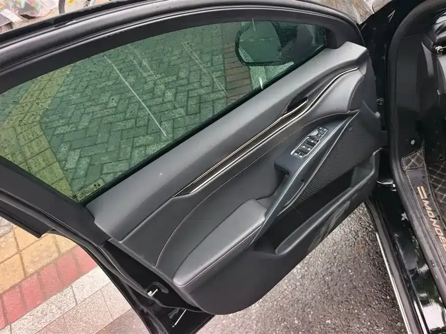 Ford Mondeo 2023 из CN, фото 4