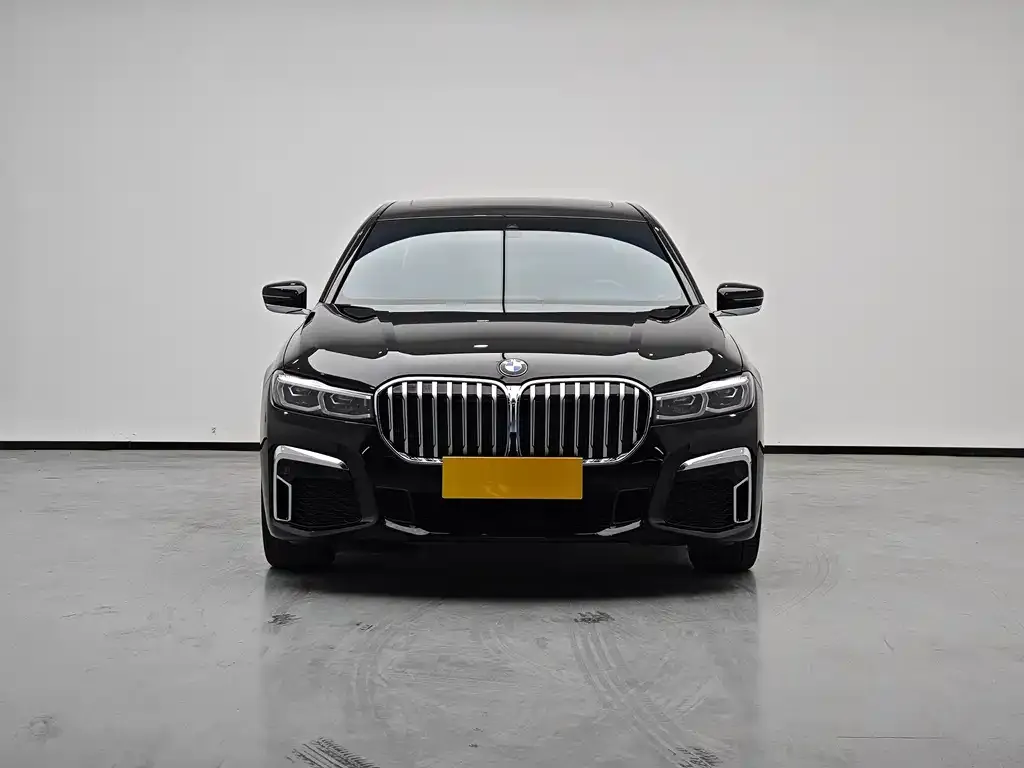 BMW 7 Series — фото 3
