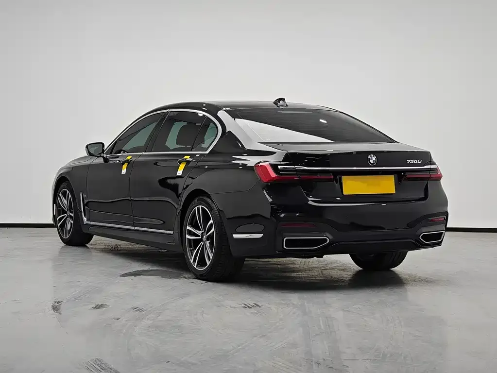 BMW 7 Series — фото 2