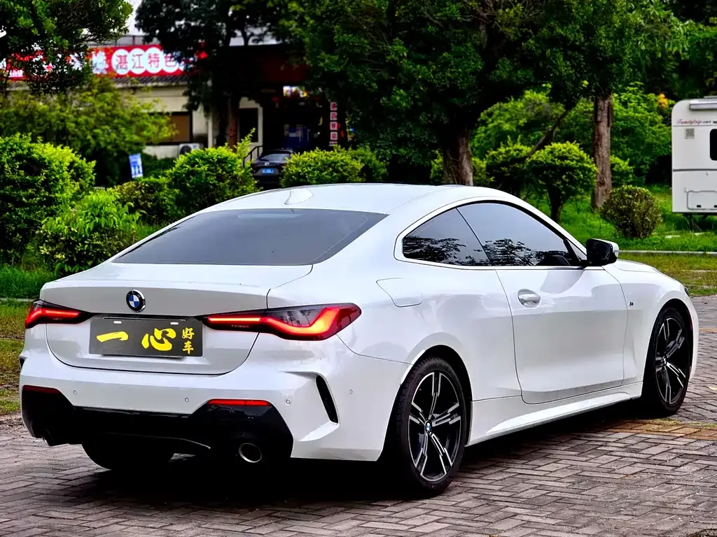 BMW 4 Series 2022 из CN, фото 7