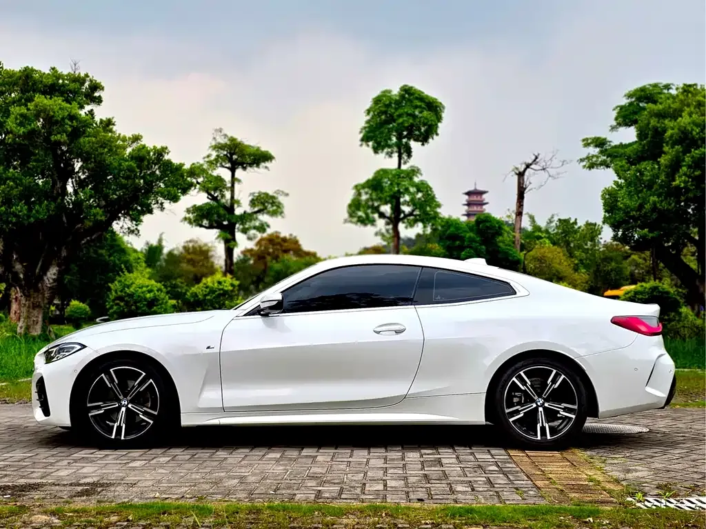 BMW 4 Series 2022 из CN, фото 4