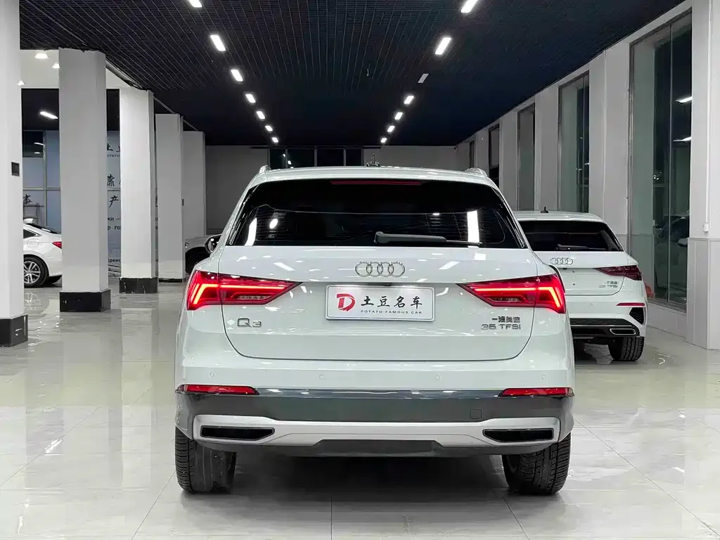 Audi Q3 — фото 5