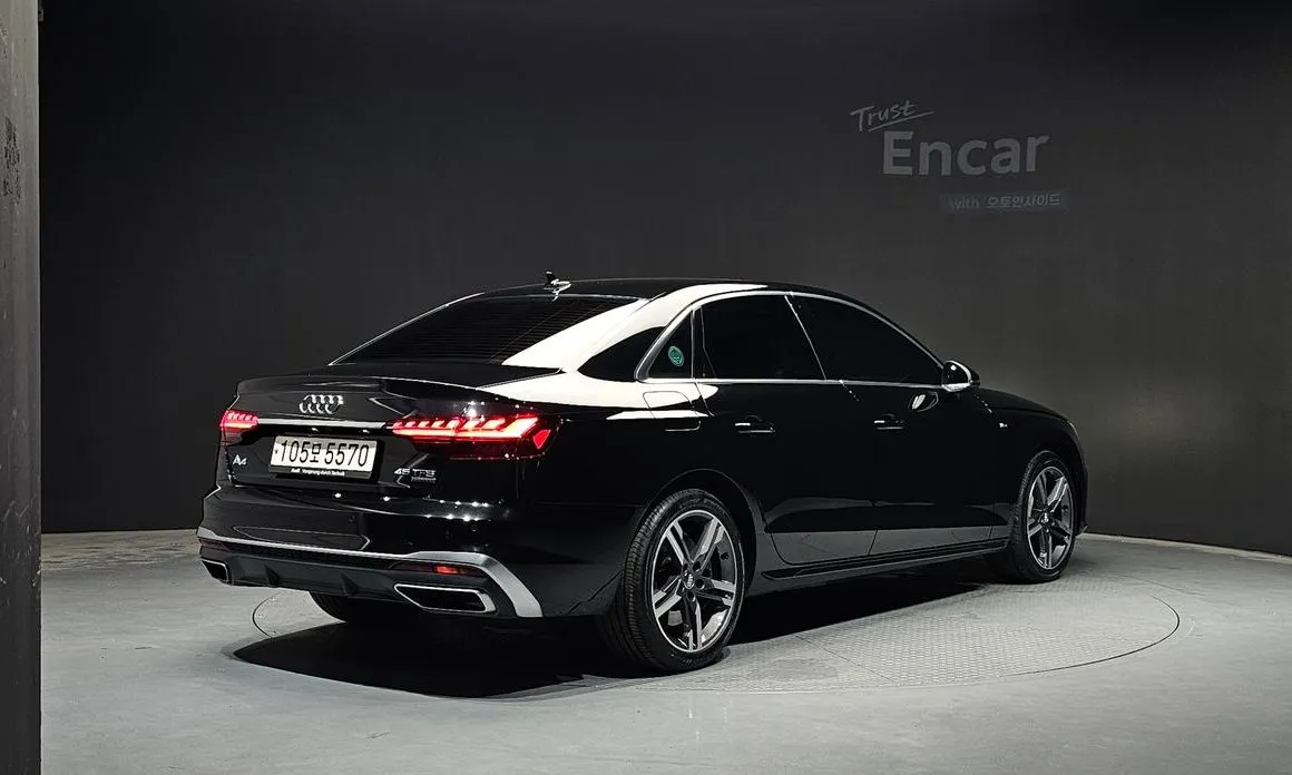 Audi A4 2021 из KR, фото 4