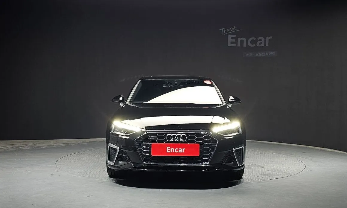 Audi A4 2021 из KR, фото 2