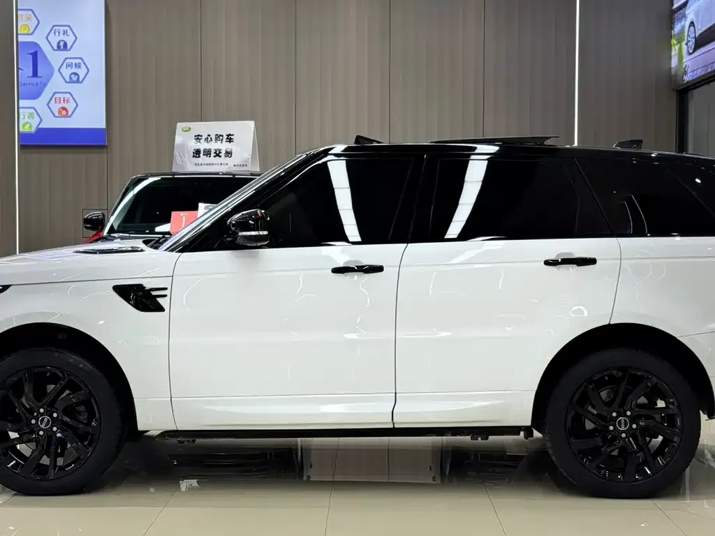 Land Rover Sport 2022 из CN, фото 2