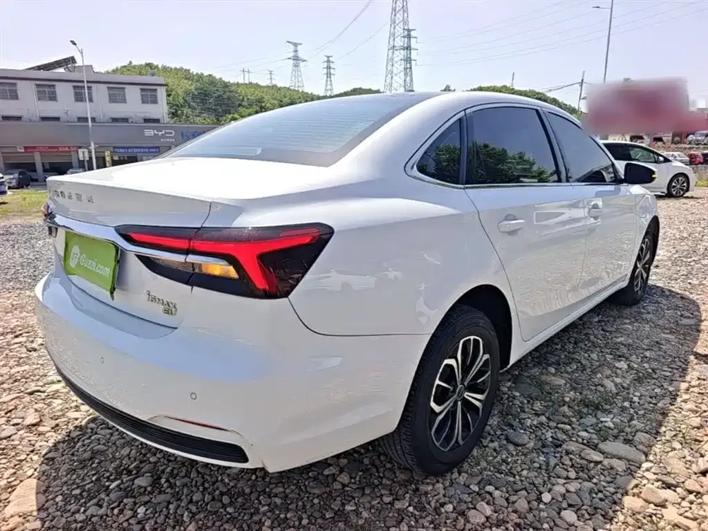 Roewe i6 MAX New Energy 2024 из CN, фото 9