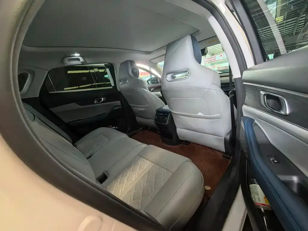 Changan UNI-K iDD 2022 из CN, фото 3