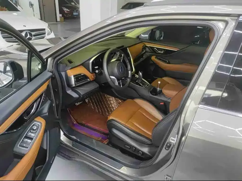 Subaru Outback 2021 из CN, фото 9