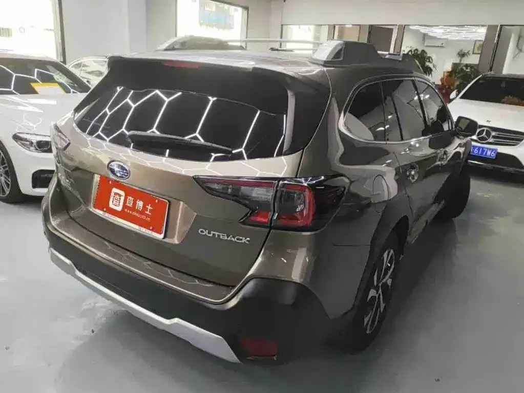 Subaru Outback 2021 из CN, фото 6