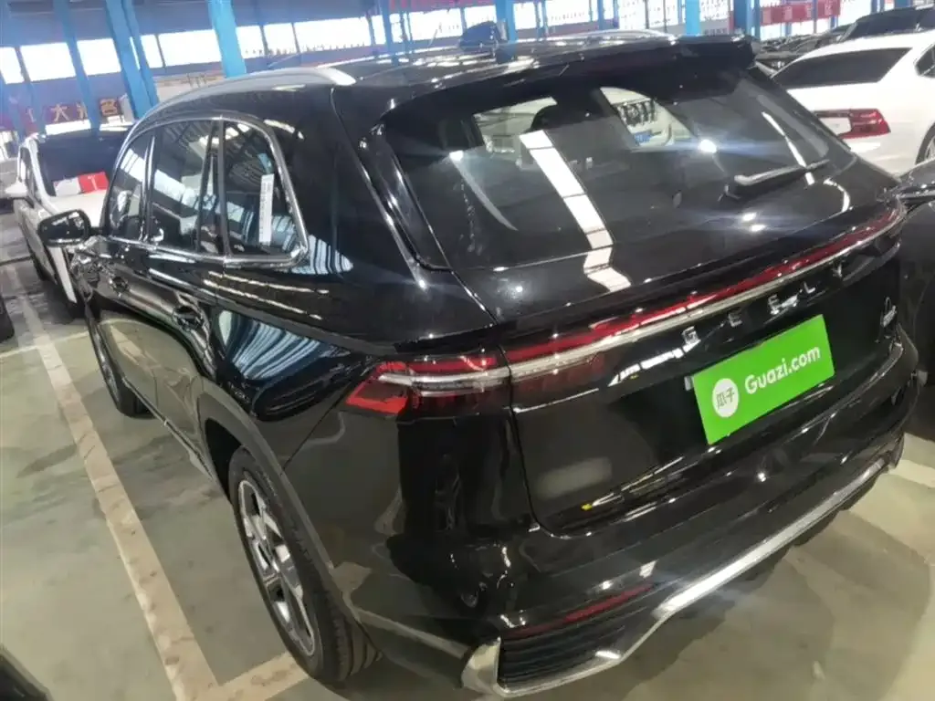 Geely Xingyue L — фото 10