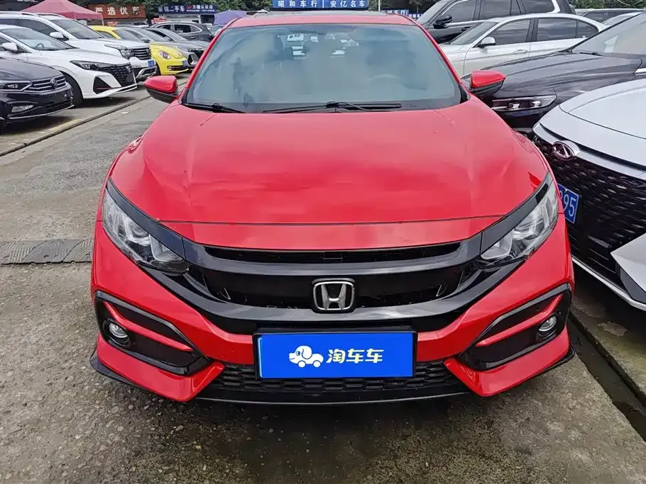 Honda Civic — фото 1