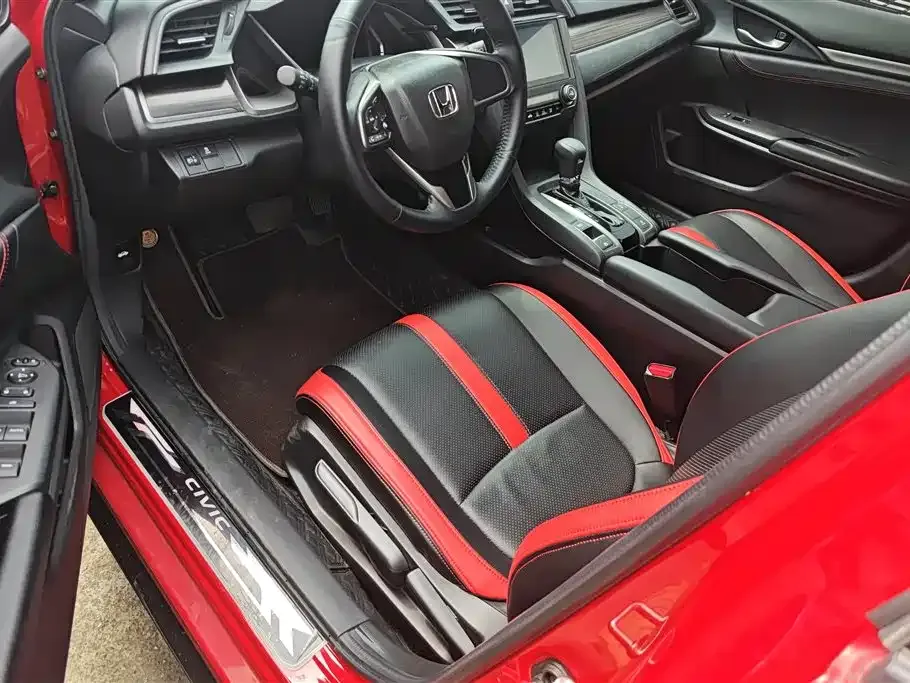 Honda Civic — фото 5
