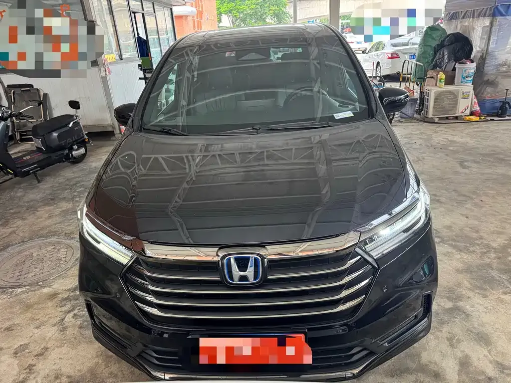 Honda Odyssey — фото 10