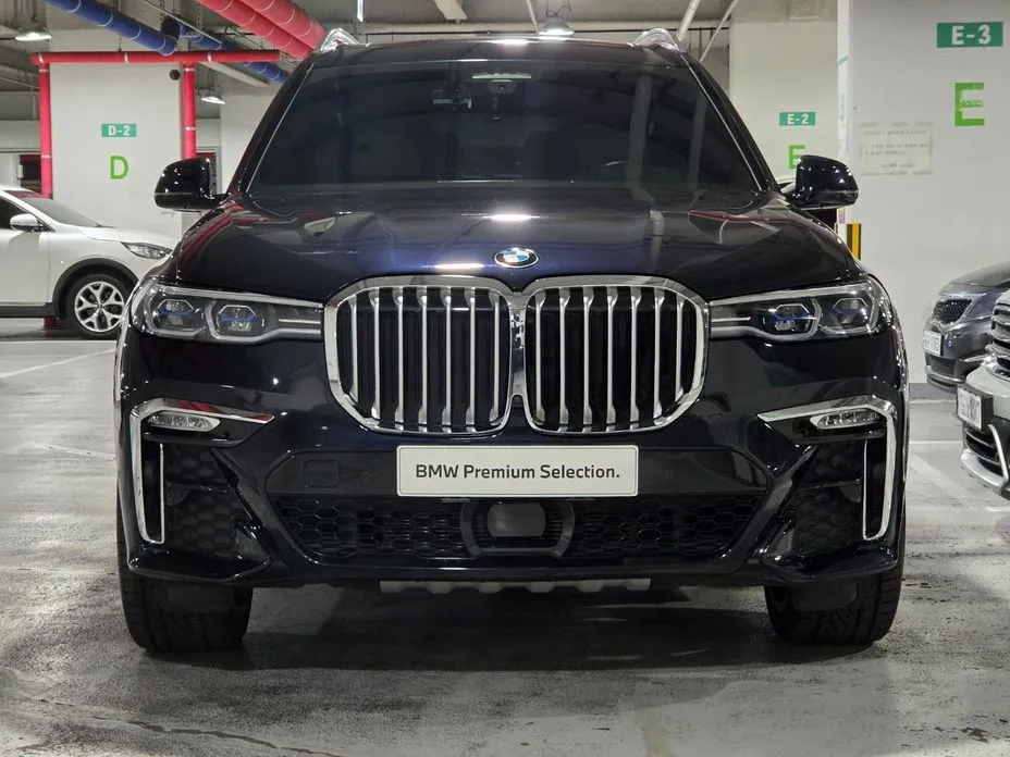 BMW X7 2021 из KR, фото 9