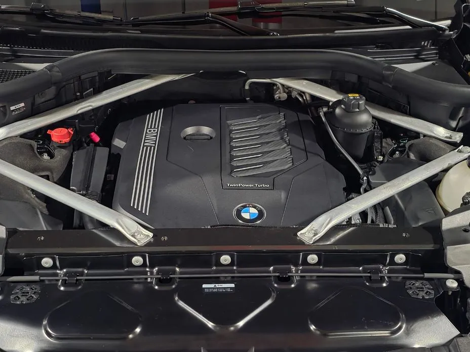 BMW X7 2021 из KR, фото 7