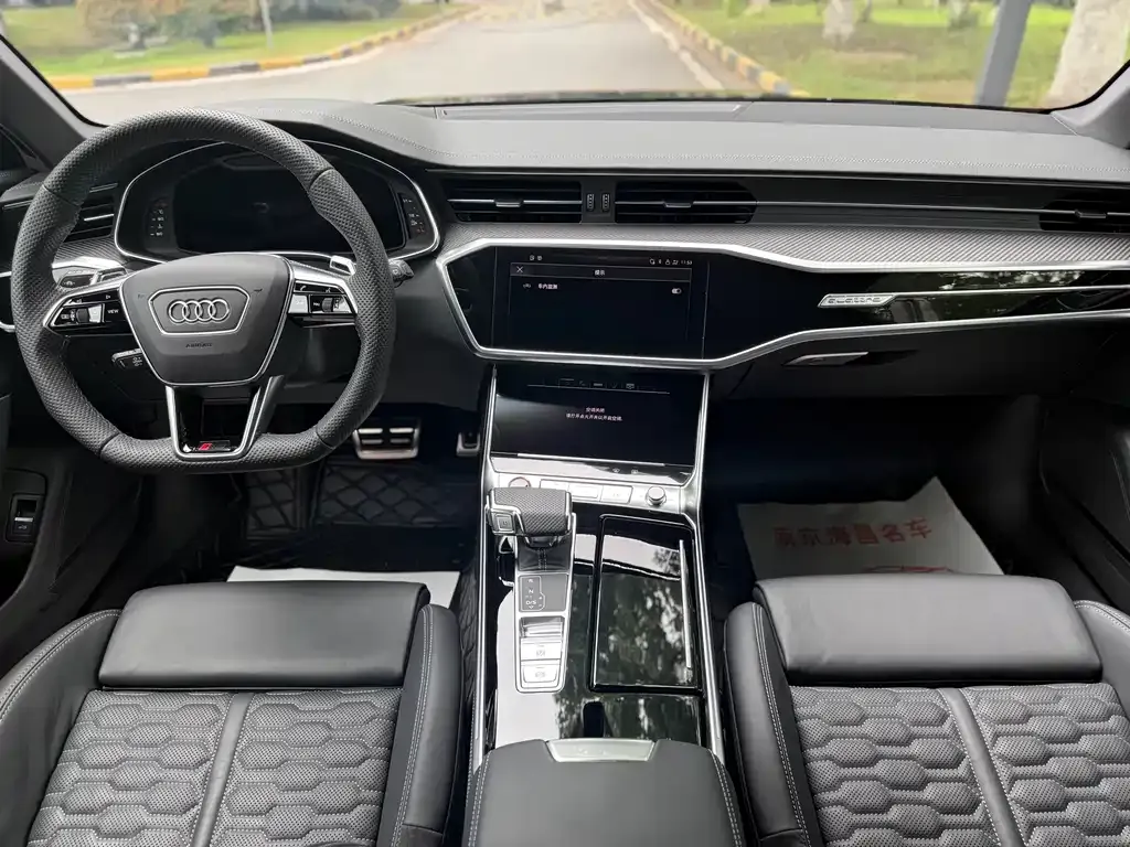 Audi RS 6 2022 из CN, фото 2