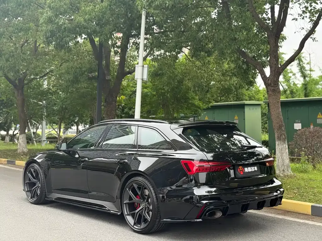 Audi RS 6 2022 из CN, фото 4