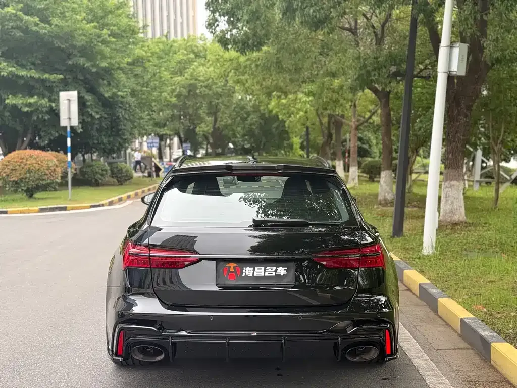 Audi RS 6 2022 из CN, фото 8