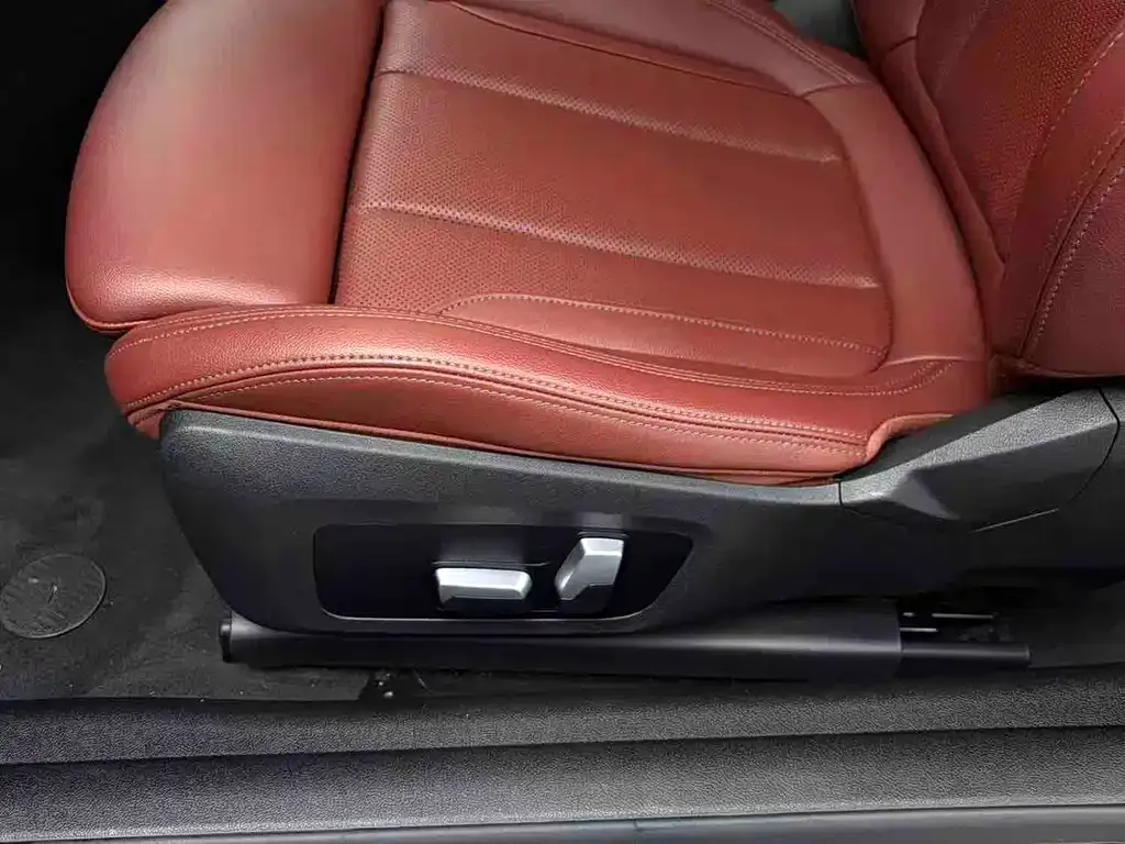 BMW 4 Series 2023 из CN, фото 4