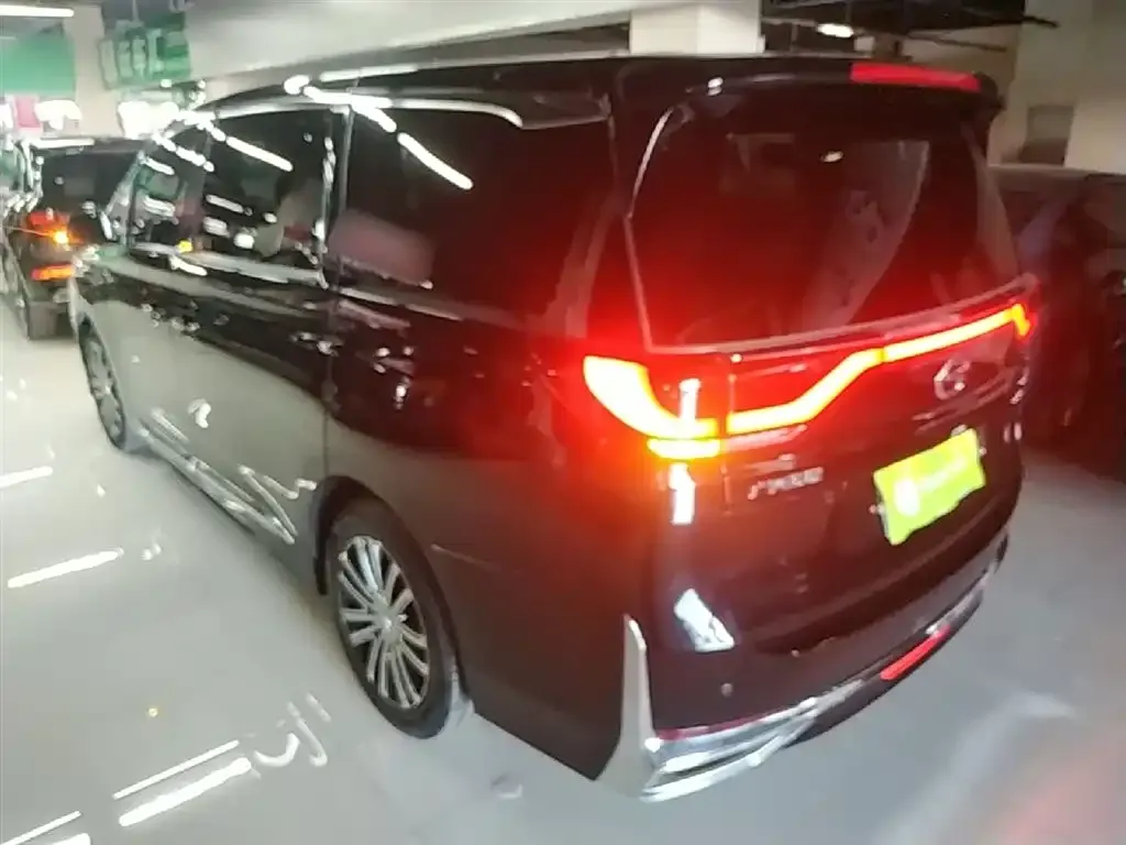 GAC Motor Trumpchi M8 — фото 2