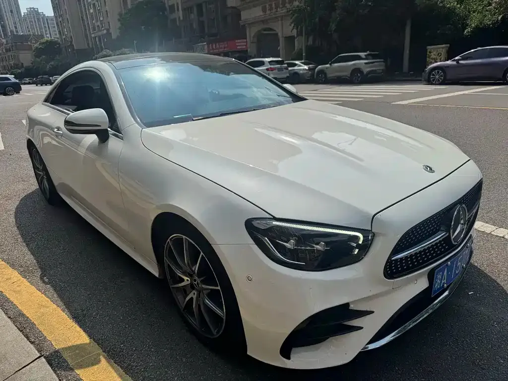 Mercedes-Benz E-Class (Import) — фото 1