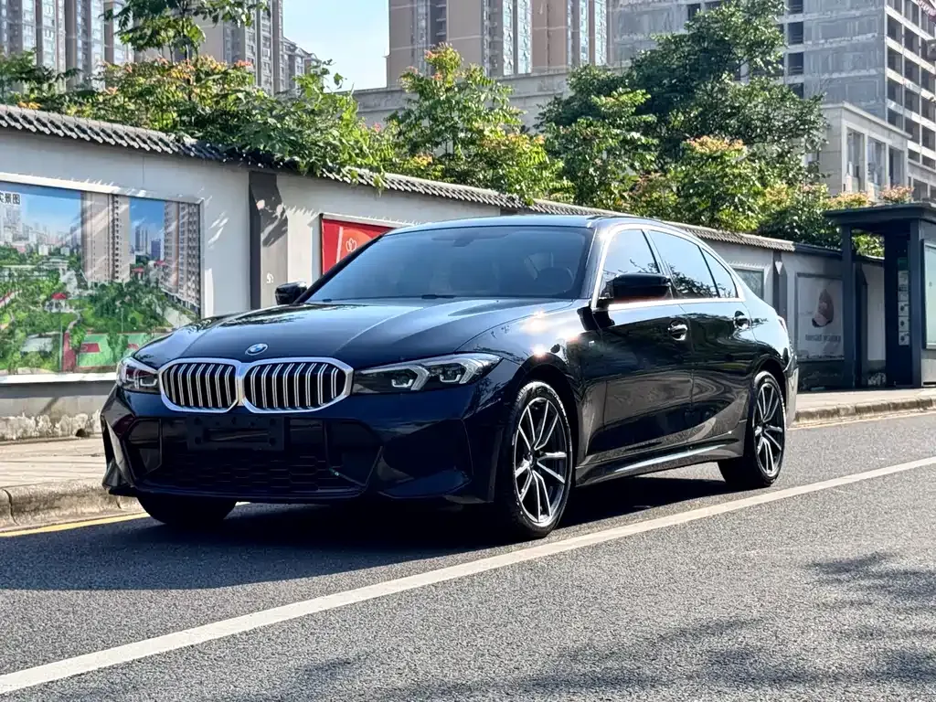 BMW 3 Series — фото 1