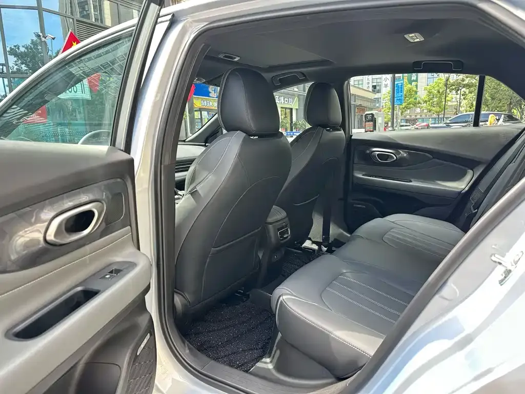 GAC Motor Shadow Leopard — фото 3