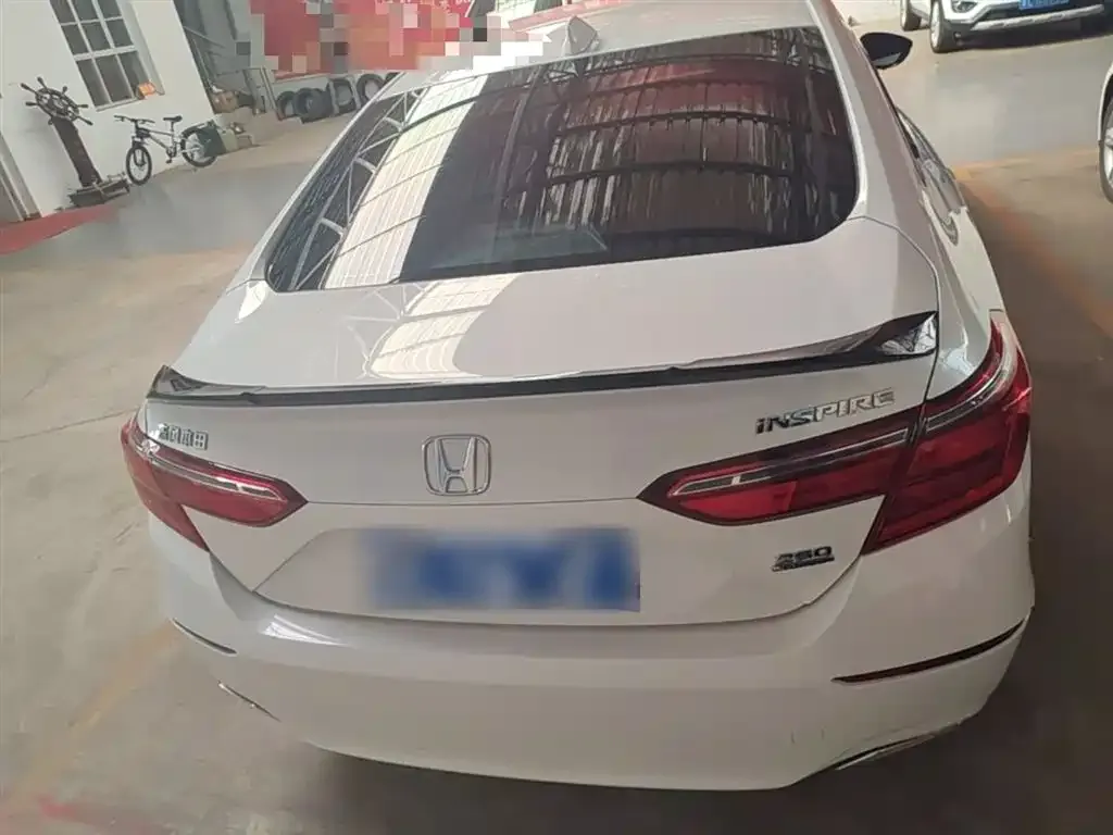 Honda Inspire — фото 3