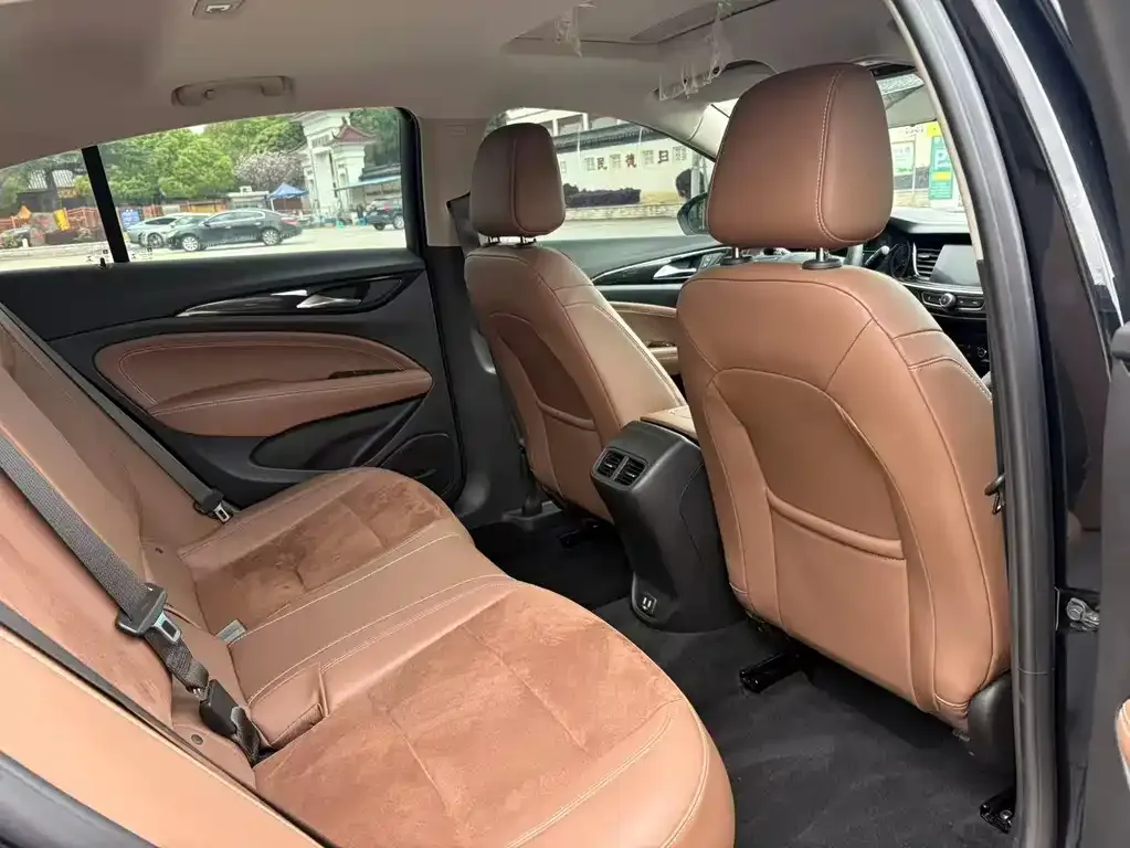 Buick Regal — фото 2