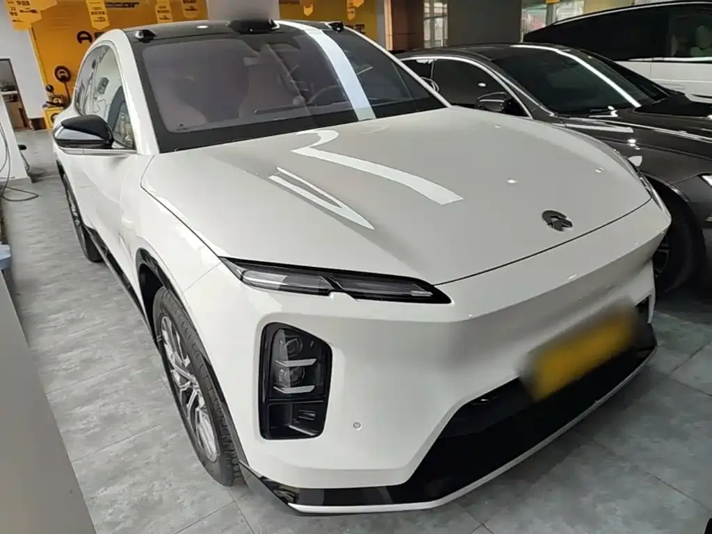NIO EC6 — фото 7