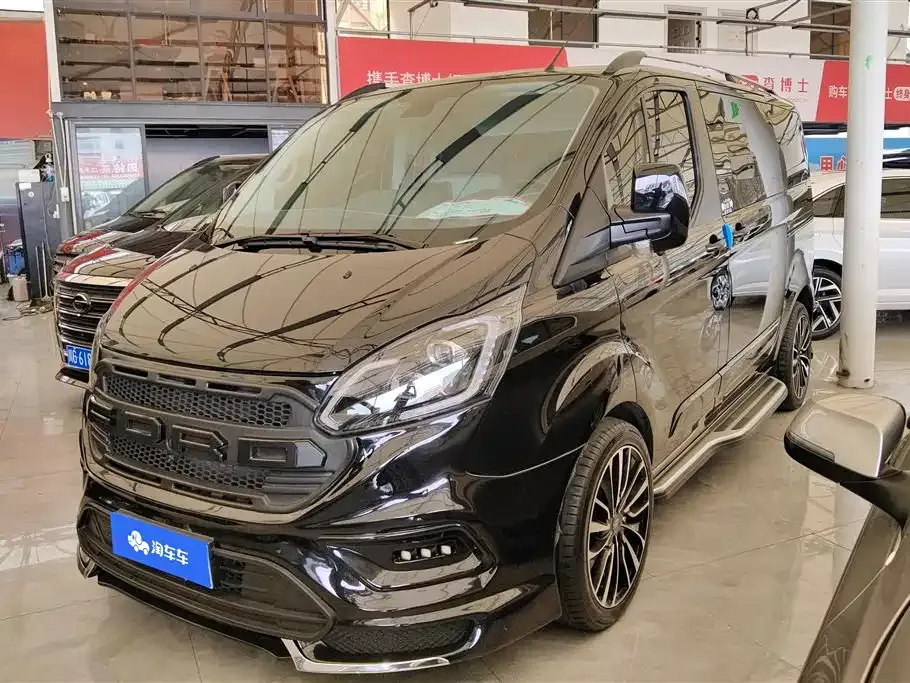 Ford Tourneo