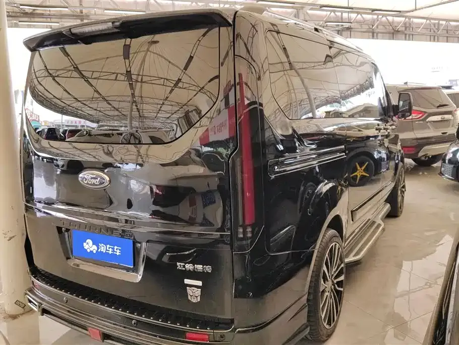 Ford Tourneo 2023 из CN, фото 8