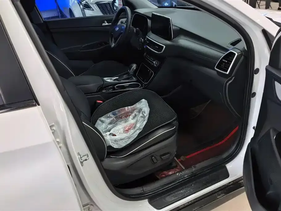 Hyundai Tucson — фото 3