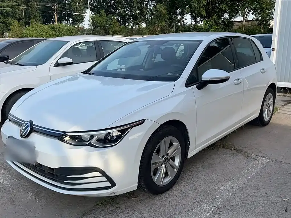 Volkswagen Golf 2023 из CN, фото 7