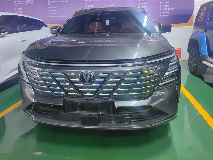 Changan CS75PLUS — фото 6